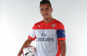 Alexis Sanchez Arsenal Jersey (PUMA)