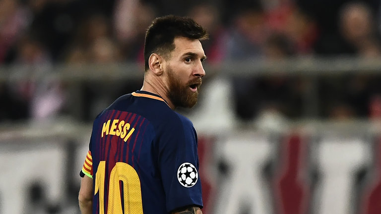 Stoichkov, however, claims that he is a fan of his Barcelona star Lionel Messi. (Getty Images)