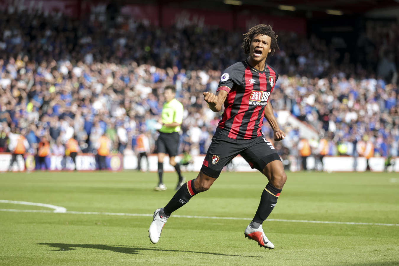 Bournemouth defender Nathan Ake celebrates after scoring. (Getty Images)