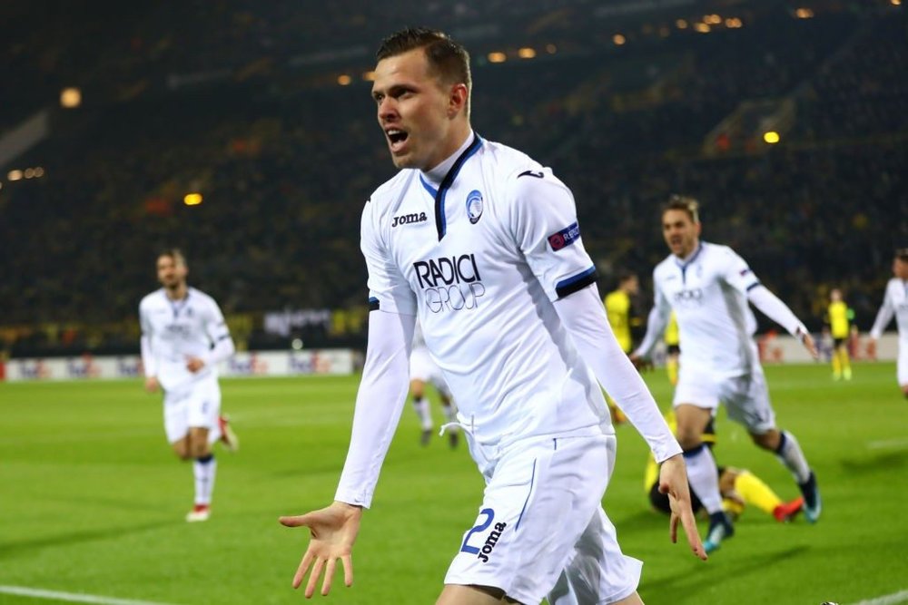 Josip Ilicic celebrates after scoring for Atalanta. (Getty Images)