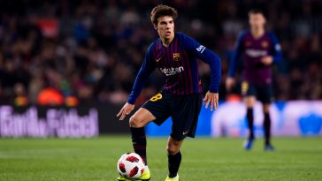 Riqui Puig in action for Barcelona.
