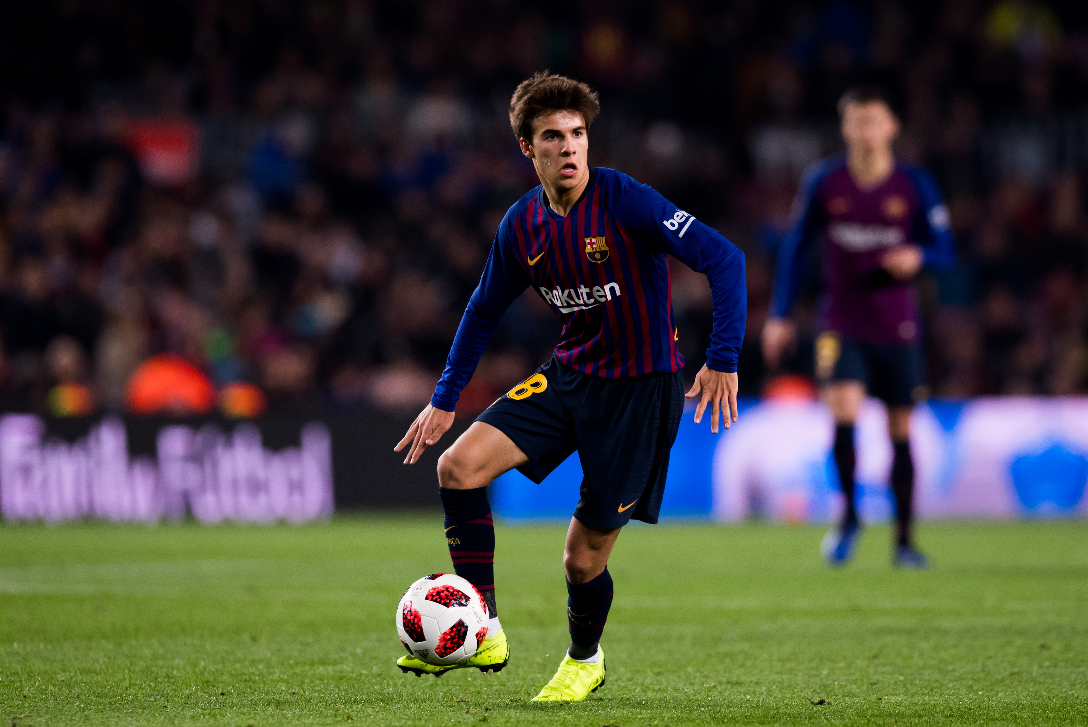 Riqui Puig in action for Barcelona.