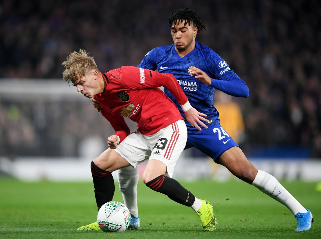 Manchester United's Brandon Williams shields the ball against Chelsea's Reece James in the Carabao Cup. (Getty Images)
