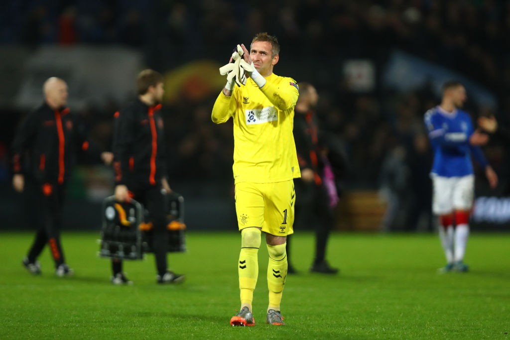 Allan McGregor of Rangers FC shows his appreciation to the fans after the UEFA Europa League group G match between Feyenoord and Rangers FC at De Kuip. (Getty Images)