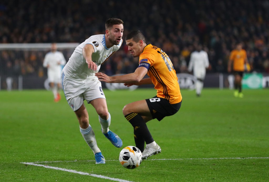 Andraz Sporar of Slovan Bratislava and Conor Coady of Wolverhampton Wanderers during the UEFA Europa League group K match between Wolverhampton Wanderers and Slovan Bratislava at Molineux on November 07, 2019 in Wolverhampton, United Kingdom. (Getty Images)