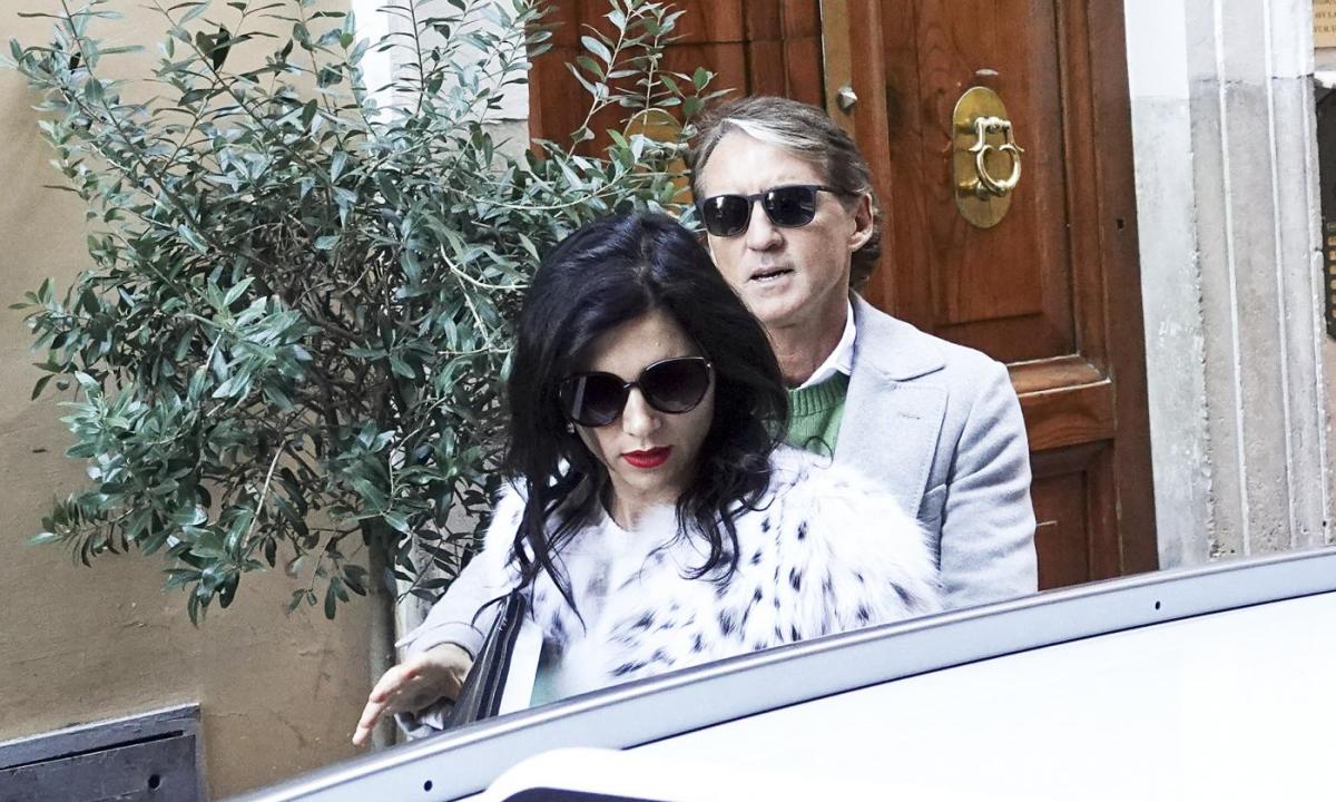 Who Is Silvia Fortini? Meet the wife of Roberto Mancini Who Is Silvia Fortini? Meet the wife of Roberto Mancini