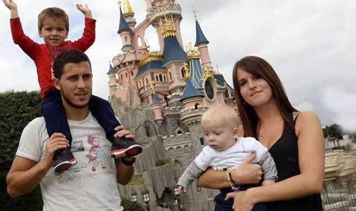 The Hazard family at Disneyland. (Photo was taken from Sports Virsa)