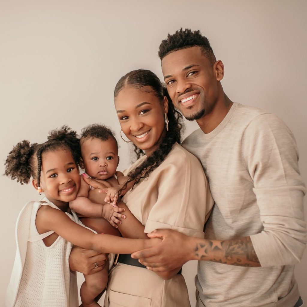 Nelson Semedo with wife and children. (Picture was taken from WTFoot)