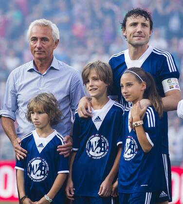 (L-R) Coach Bert van Marwijk of Team van Bommel, Mark van Bommel with children  Ruben, Thomas and Renee during the farewell match of MarkVanBommel on July 19, 2013 
