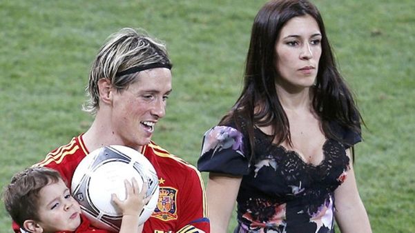 Fernando Torres has a fierce supporter in his wife, Olalla Dominguez Liste. (Picture was taken from Sportmob)