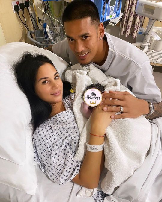 Marrion and Alphonse Areola during the birth of their first child. (Picture was taken from tumblr.com)