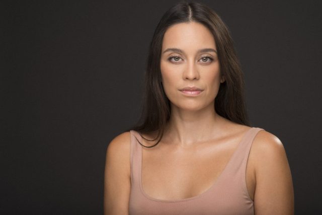 Clarice Alves is an actress. (Picture was taken from tumbral.com)
