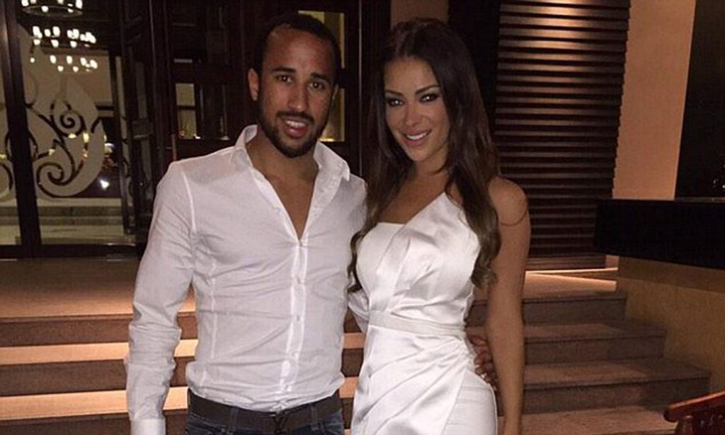 Andros Townsend first met with his girlfriend through a mutual friend. (Credit: Twitter) 