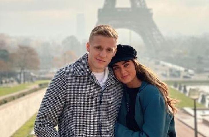 Donny van de Beek and girlfriend Estelle Bergkamp at Paris, France. (Credit: Instagram) 