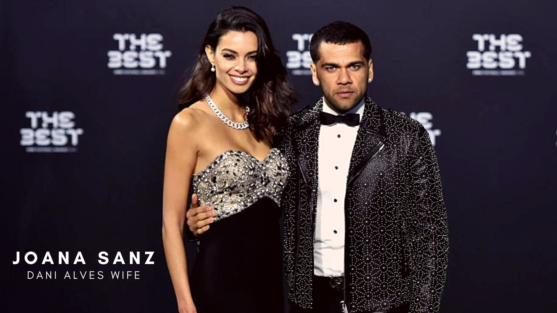 Dani Alves with wife Joana Sanz. (Picture was taken from 90min.com)