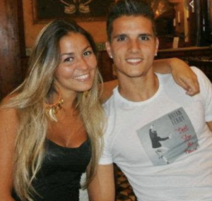 Erik Lamela with his wife Sofia Herrero. (Credit: Instagram)