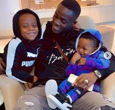 Eric Bailly with his children. (Picture was taken from Footballnews.com)