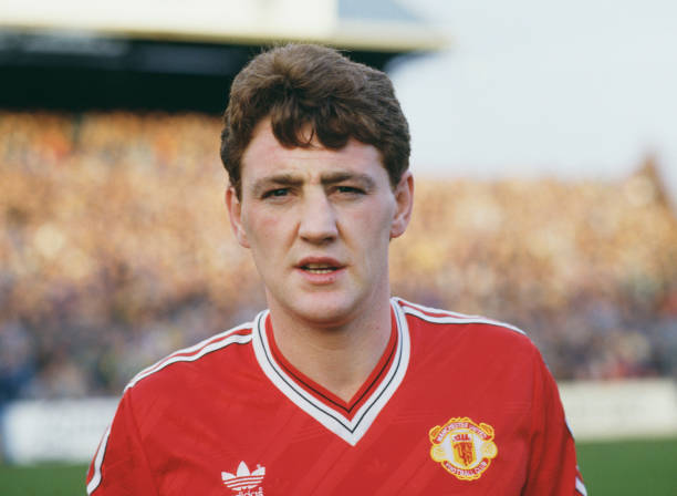 Manchester United defender Steve Bruce pictured before his debut for United against Portsmouth after his move from Norwich City, in December 1987 