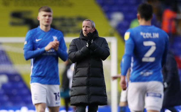  Lee Bowyer, manager of Birmingham City applauds the fans following the Sky Bet Championship match between Birmingham City and Luton Town at St Andrew's Trillion Trophy Stadium on February 12, 2022 in Birmingham, England.