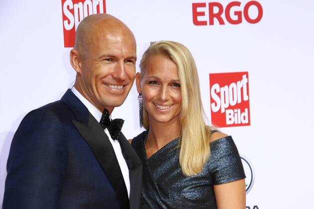 Bernadien Eillert is the biggest supporter of her husband, Arjen Robben. Hamburg PUBLICATIONxINxGERxSUIxAUTxONLY