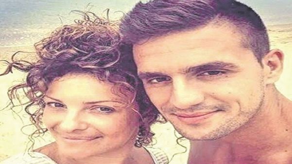 Dusan Tadic while a beach vacation with his wife Dragana Vukanac. (Picture was taken from SportMob)