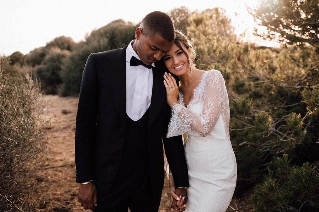 Manuel Akanji and his wife Melanie Akanji at their wedding ceremony. (Picture was taken from footballandwags.tumblr.com)