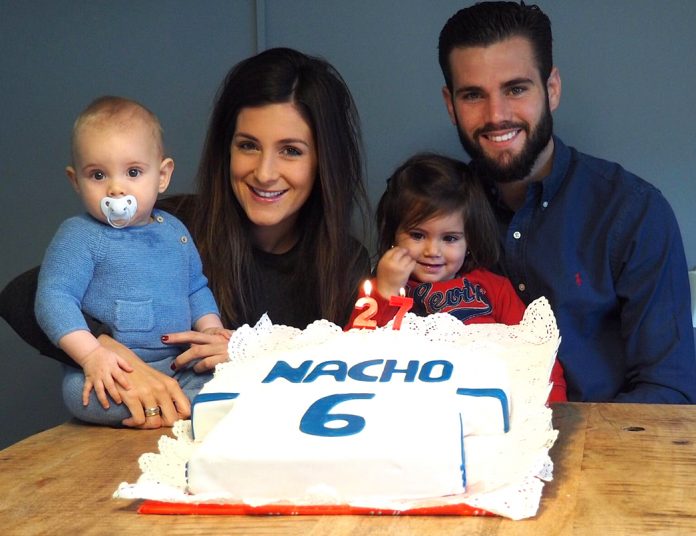 Nacho Fernandez with wife and children. (Picture Credit: Instagram)