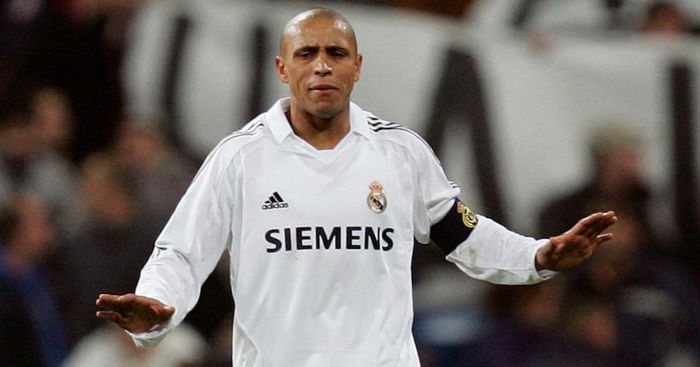Roberto Carlos was an aggressive full-back. (Picture was taken from football365.com)