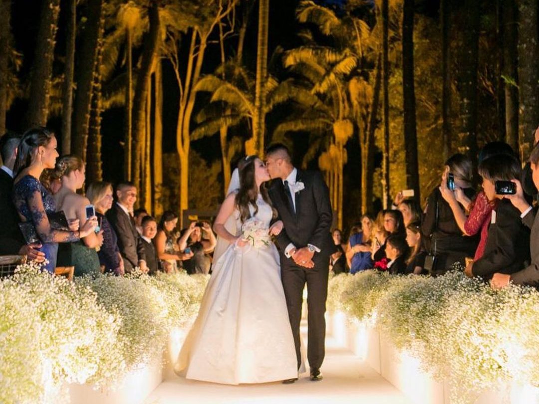 Casemiro's wedding ceremony. (Credit: Instagram)