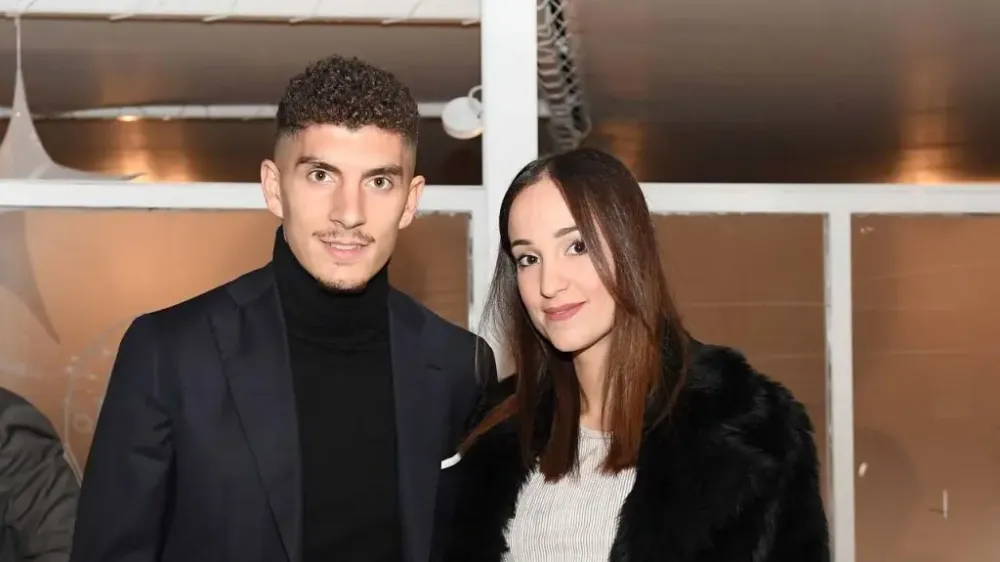  Giovanni Di Lorenzo met his girlfriend in 2013. (Credit: Oh My Football)