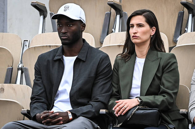 Danilo PEREIRA with his wife Jessica WIDENBY during Day two of Roland-Garros 2022 Credit: Imago, Copyright: xMatthieuxMirvillex
