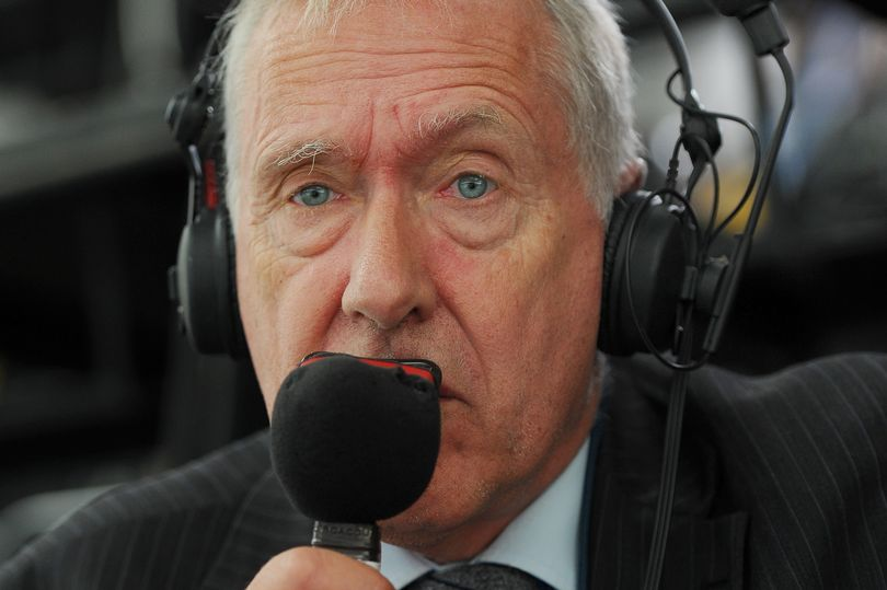 Martin Tyler is an English commentator worked for Sky Sports since 1990 and in this article, we will see more about his net worth, wife, salary, current job and more.