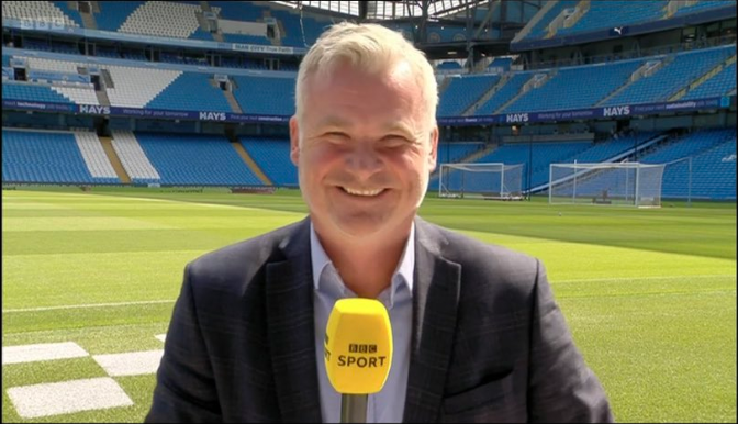 Guy Mowbray commentating for BBC Sport. (Credits: @Guymowbray Twitter)