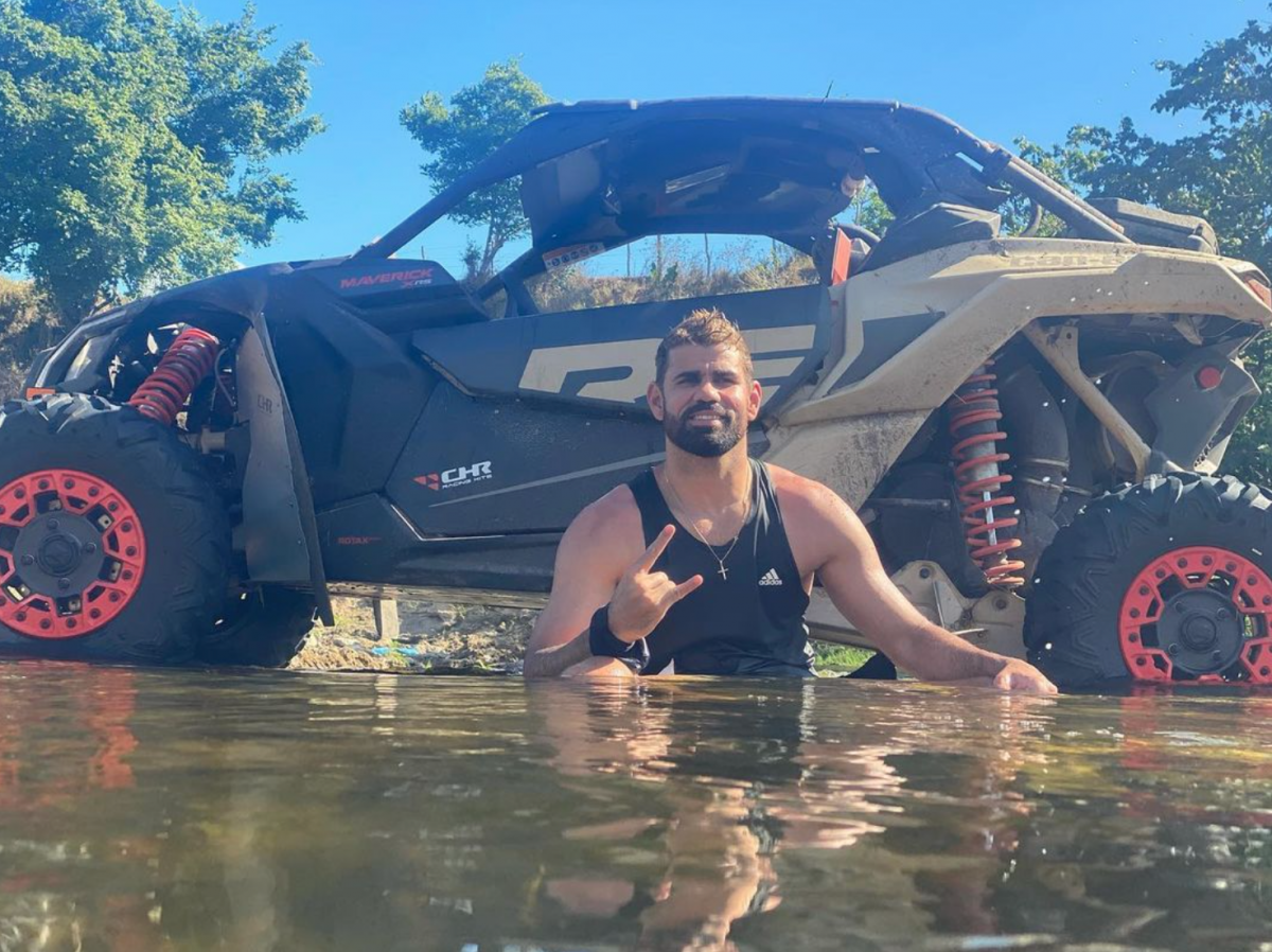 Diego Costa's pic with a 4-wheeler on his vacation. (Credits: @diego.costa Instagram)