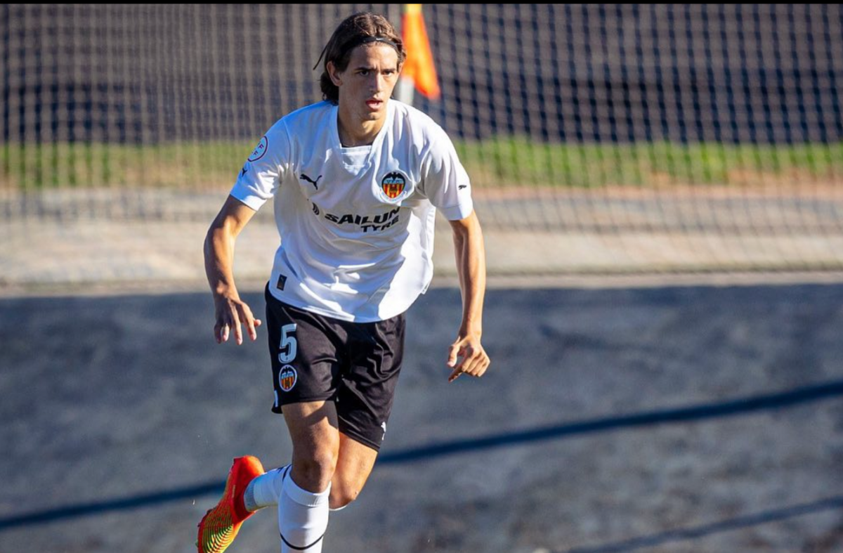 Yarek Gasiorowski Hernandis famously called Yarek Gasiorowski is a product of Valencia’s youth academy and currently plays for the reserve team of the club.(Credits: @yarekgasiorowski5 Instagram)
