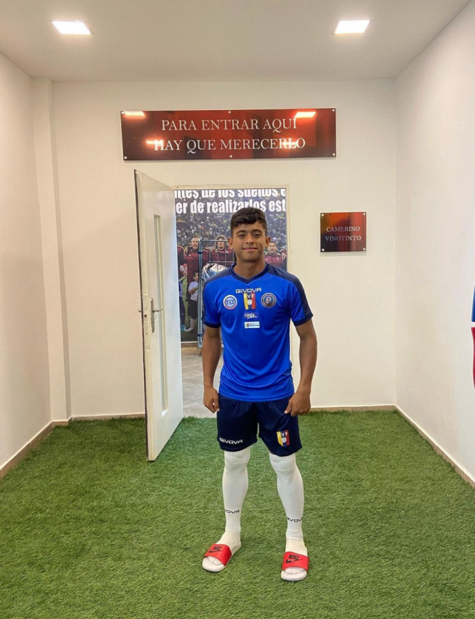 Kervin Andrade is in his growing phase and will attract sponsors if he is able to show up his abilities and skills on the field. (Credits:@tutiandrade23 Instagram)