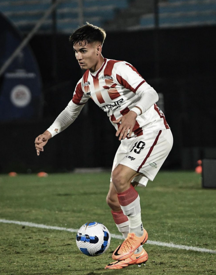 Joaquín Lavega is a product of River plate Montevideo’s youth academy and currently plays for the reserve team of the club. (Credits: @jlavega19 Instagram)
