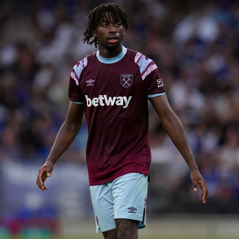 The net worth of Ajibola Alese is estimated to be £384k as of 2023. (Credits: @WestHam Twitter)