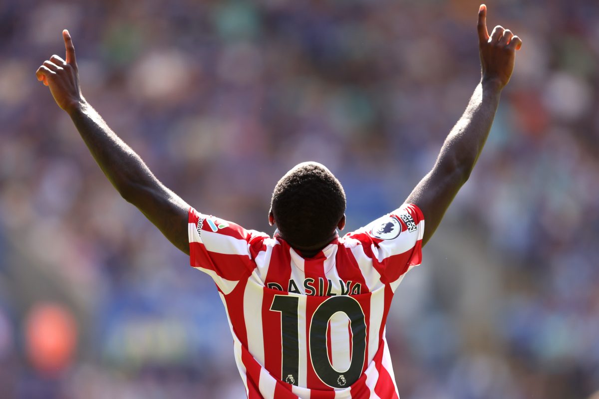 Josh Dasilva of Brentford celebrates after scoring their team's second goal during the Premier League match between Leicester City and Brentford FC at The King Power Stadium on August 07, 2022 in Leicester, England. (Photo by Marc Atkins/Getty Images)