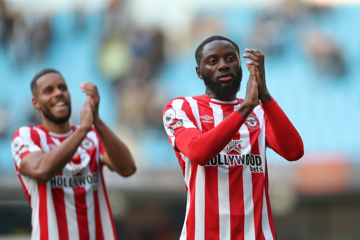 Josh Dasilva of Brentford applauds the fans after their sides victory during the Premier League match between Manchester City and Brentford FC at Etihad Stadium on November 12, 2022 in Manchester, England. (Photo by Charlotte Tattersall/Getty Images)