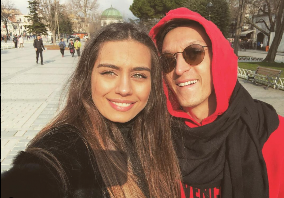Mesut Ozil and his wife Amine Gulse. (Credits: @m10_official Instagram)