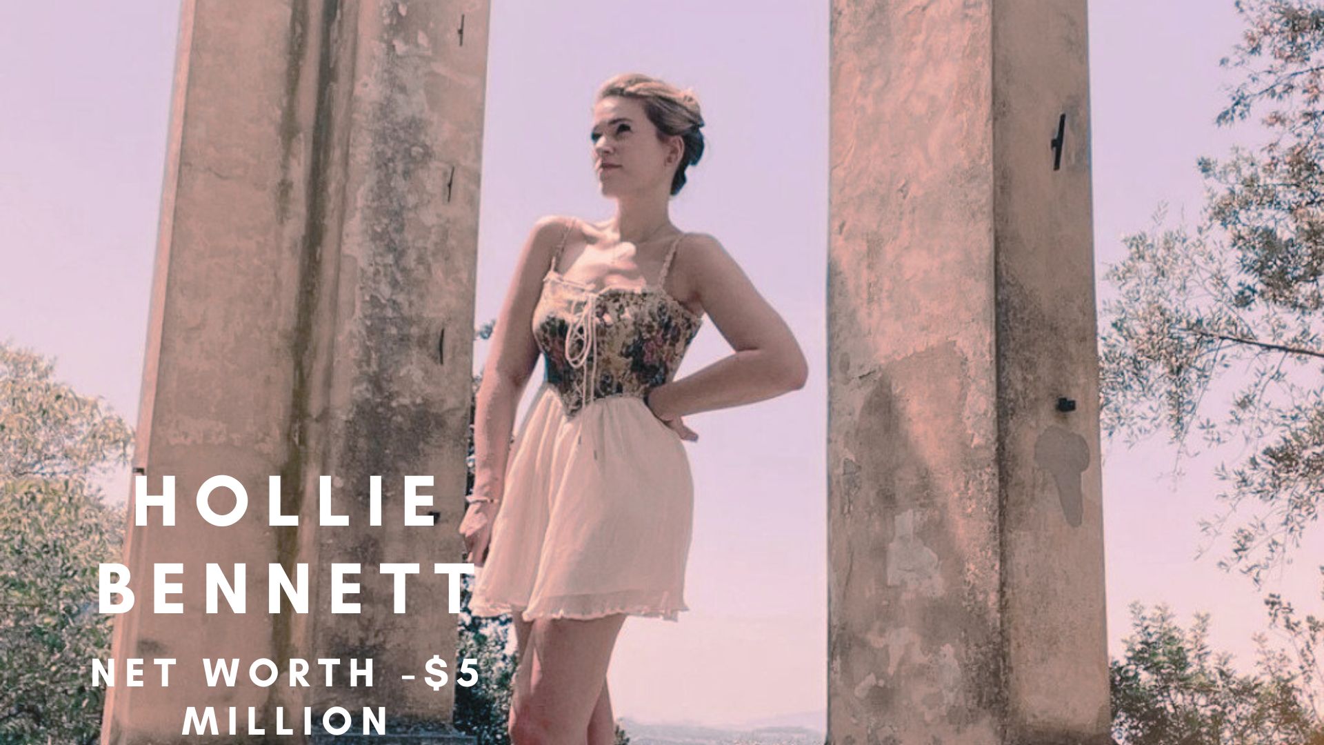 The net worth of Hollie Bennett is $5 million. (Credits: @pheonixb Instagram)