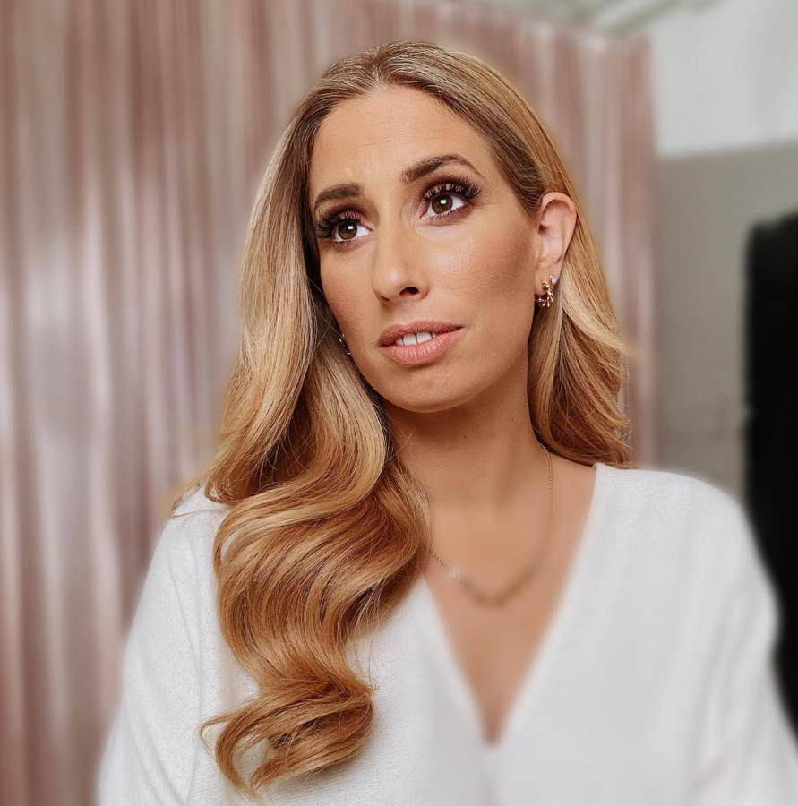 Stacey Solomon is a British singer, television presenter, and social media personality. (Credits: @staceysolomon Instagram)