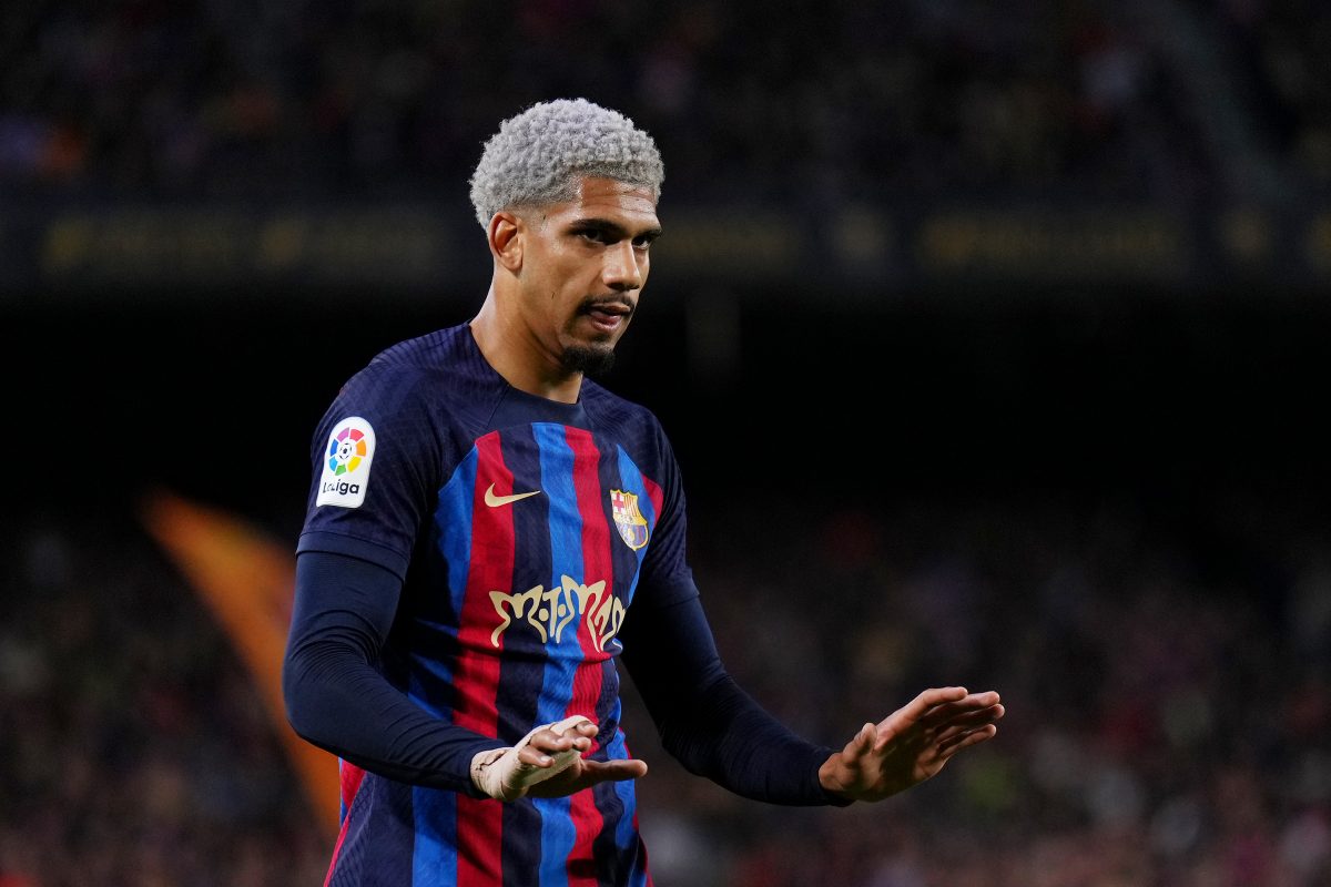 Ronald Araujo of FC Barcelona reacts during the LaLiga Santander match between FC Barcelona and Real Madrid CF at Spotify Camp Nou. (Photo by Angel Martinez/Getty Images)