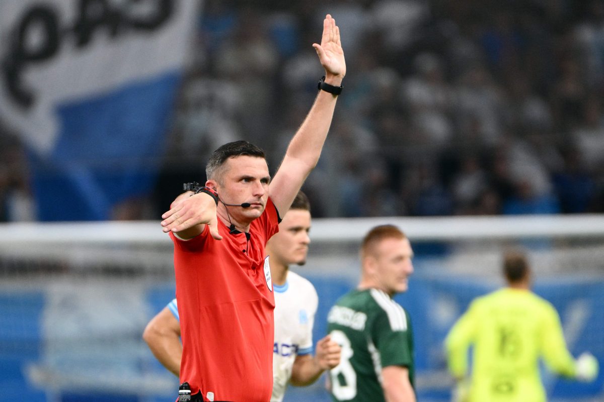 Michael Oliver has a net worth of $1-5 million (Photo by CHRISTOPHE SIMON/AFP via Getty Images)