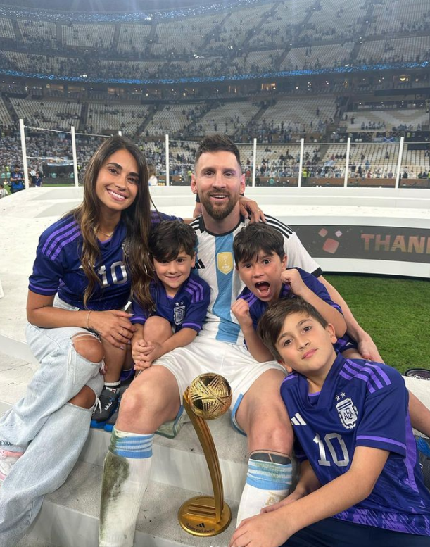 Messi is with his family. (Credits: Instagram)