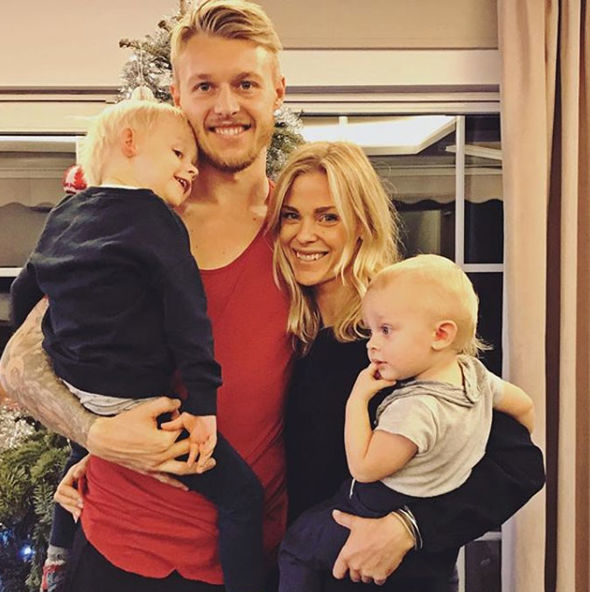 Elina and her husband Simor Kjaer with her family. (Credits: Instagram)